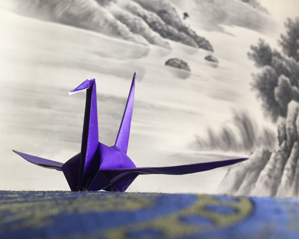 Origami-Magic with Paper and Hands